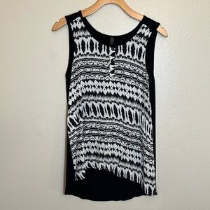 Lapis Black and White Neutral Sleeveless Tank Top